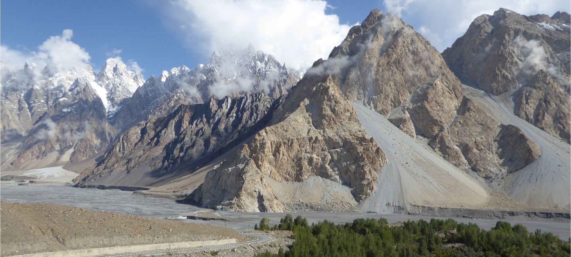 Cycling Shimshal to Passu, Pakistan